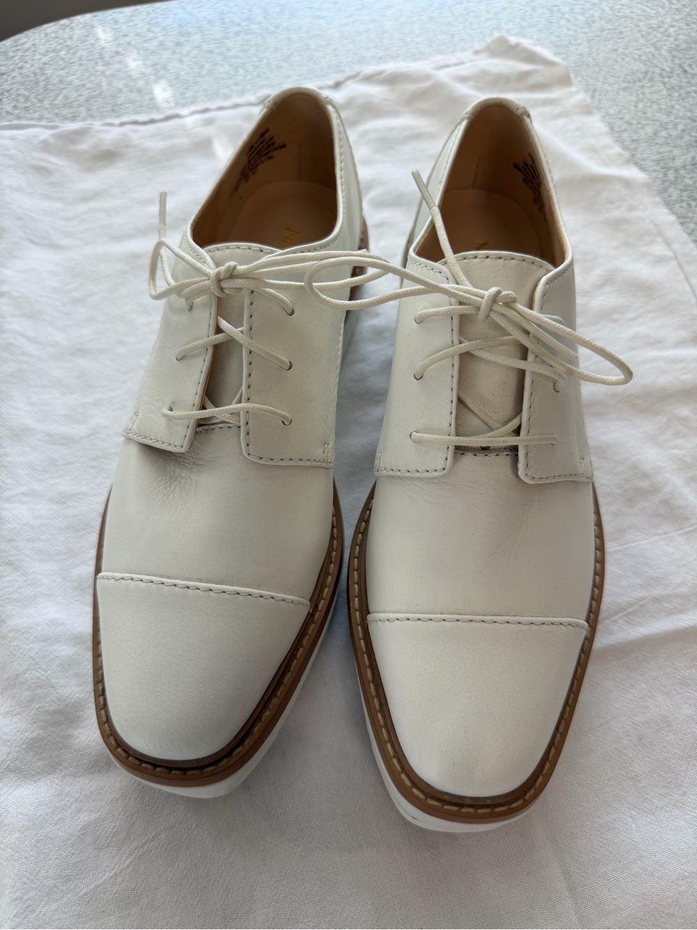 Nine West women’s White Leather Lace-Up Dress Shoes NWOT